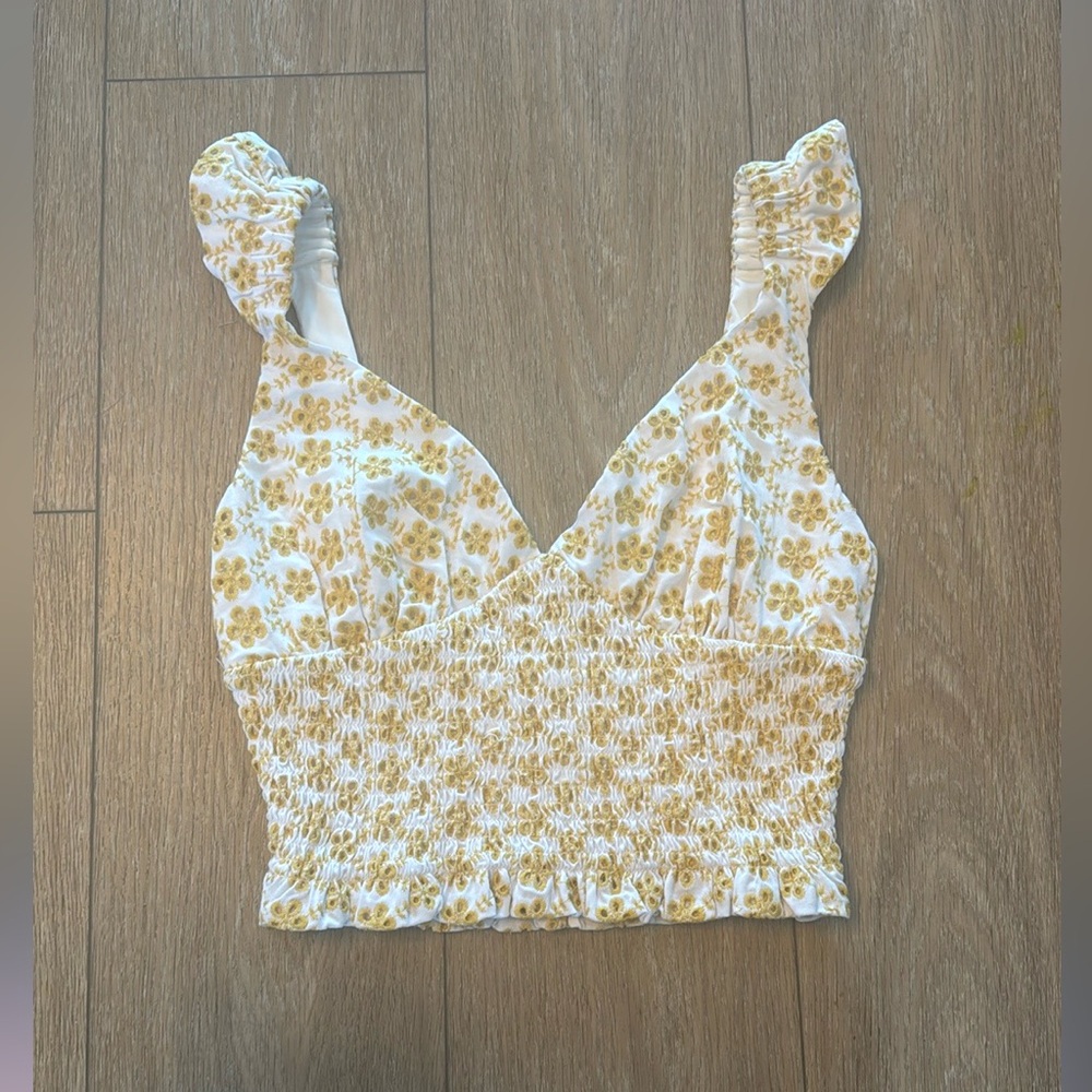 REVOLVE Maggie Floral Crop Size Medium